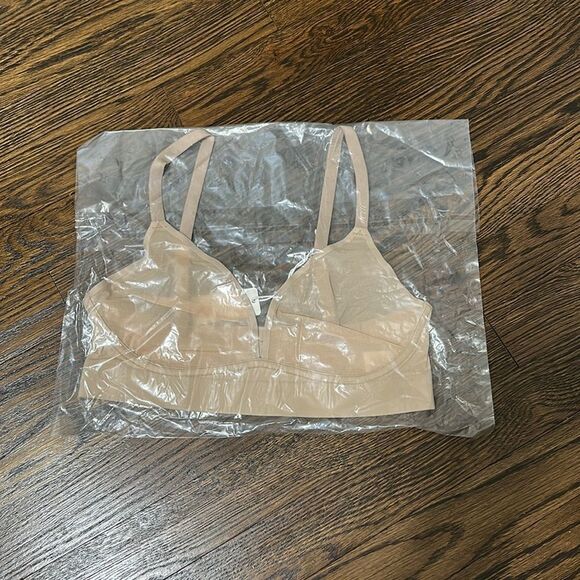 NWT Smoothez by Aerie Nude Sheer Bralette in Medium - Picture 5 of 8